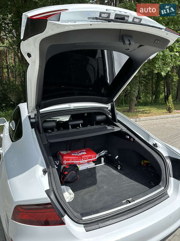 Лифтбек Audi A7 Sportback 2017 в Львове фото 49 Лифтбек Audi A7 Sportback 2017 в Львове