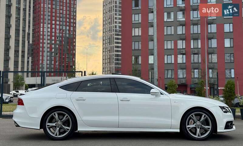Лифтбек Audi A7 Sportback 2014 в Киеве