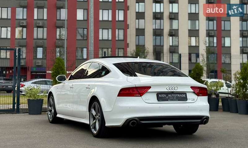 Лифтбек Audi A7 Sportback 2014 в Киеве