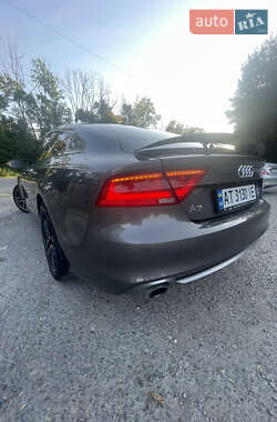 Лифтбек Audi A7 Sportback 2012 в 