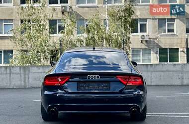 Лифтбек Audi A7 Sportback 2011 в 