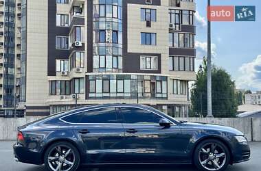 Лифтбек Audi A7 Sportback 2011 в 