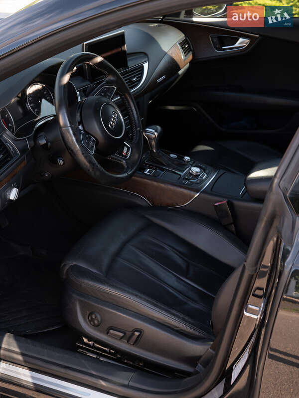 Лифтбек Audi A7 Sportback 2013 в Виннице