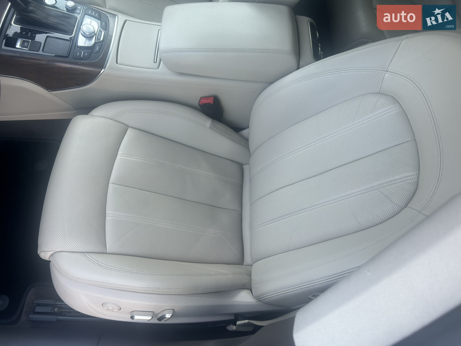 2015 Audi A7 - мініатюра 38