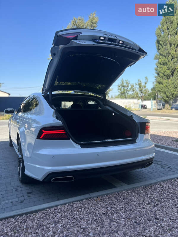 Лифтбек Audi A7 Sportback 2016 в Ровно