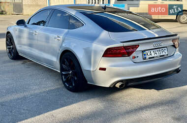 Лифтбек Audi A7 Sportback 2012 в 