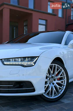Лифтбек Audi A7 Sportback 2016 в 
