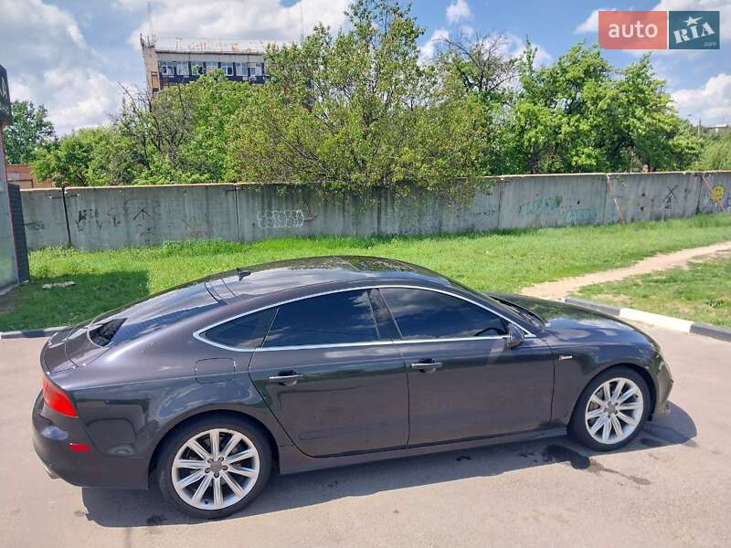 Лифтбек Audi A7 Sportback 2013 в Харькове