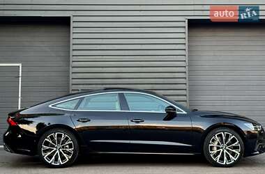 Лифтбек Audi A7 Sportback 2020 в 