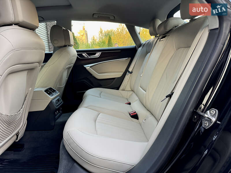 Лифтбек Audi A7 Sportback 2020 в Киеве