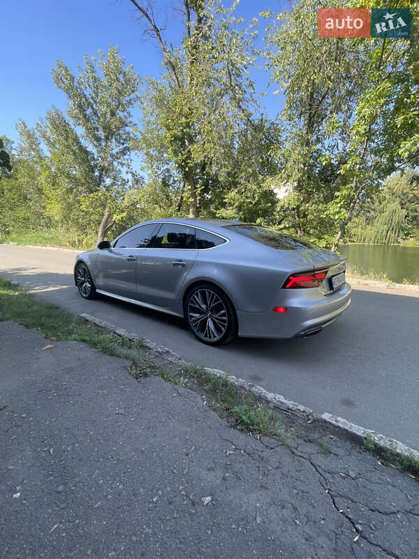 Лифтбек Audi A7 Sportback 2014 в Кривом Роге