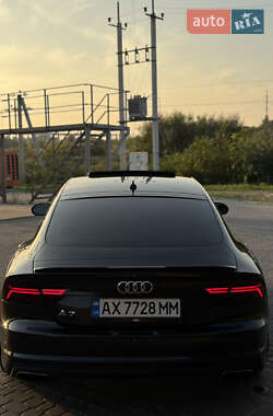 Лифтбек Audi A7 Sportback 2015 в 