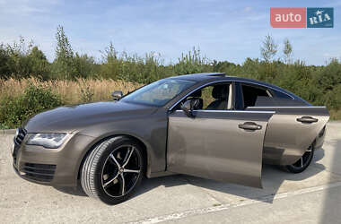 Лифтбек Audi A7 Sportback 2011 в 