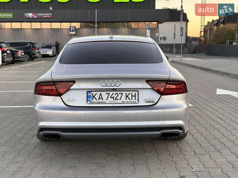 Лифтбек Audi A7 Sportback 2015 в Киеве