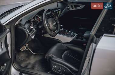Лифтбек Audi A7 Sportback 2012 в 