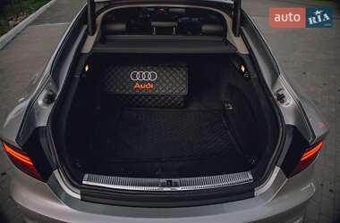 Лифтбек Audi A7 Sportback 2012 в 
