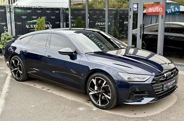 Лифтбек Audi A7 Sportback 2022 в 