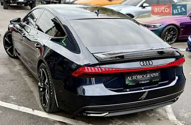 Лифтбек Audi A7 Sportback 2022 в 