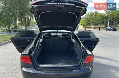 Лифтбек Audi A7 Sportback 2012 в 