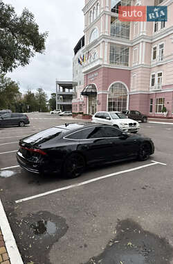 Лифтбек Audi A7 Sportback 2019 в 