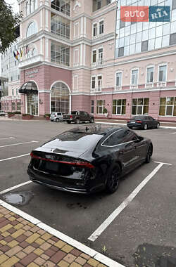 Лифтбек Audi A7 Sportback 2019 в 