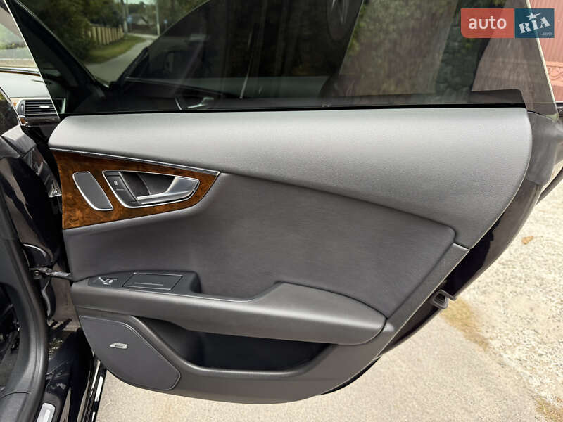 Лифтбек Audi A7 Sportback 2014 в Киеве