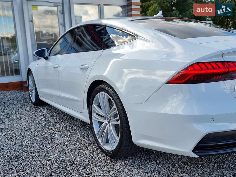 Лифтбек Audi A7 Sportback 2018 в Киеве