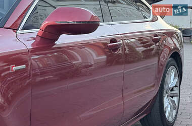 Лифтбек Audi A7 Sportback 2012 в 