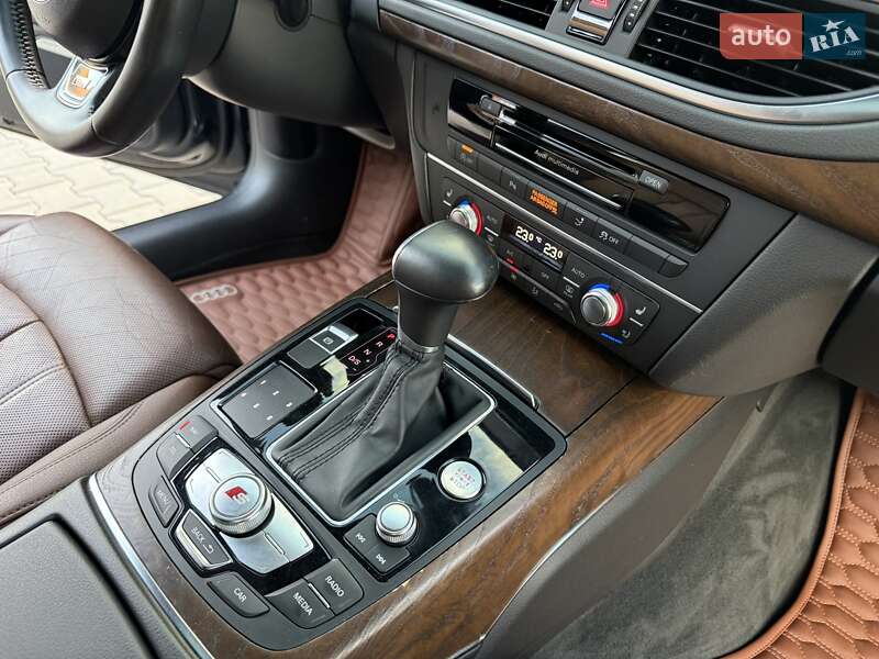 Лифтбек Audi A7 Sportback 2014 в Черновцах