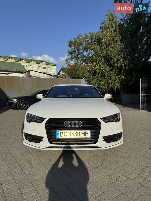 Ліфтбек Audi A7 Sportback 2015 в  фото Ліфтбек Audi A7 Sportback 2015 в
