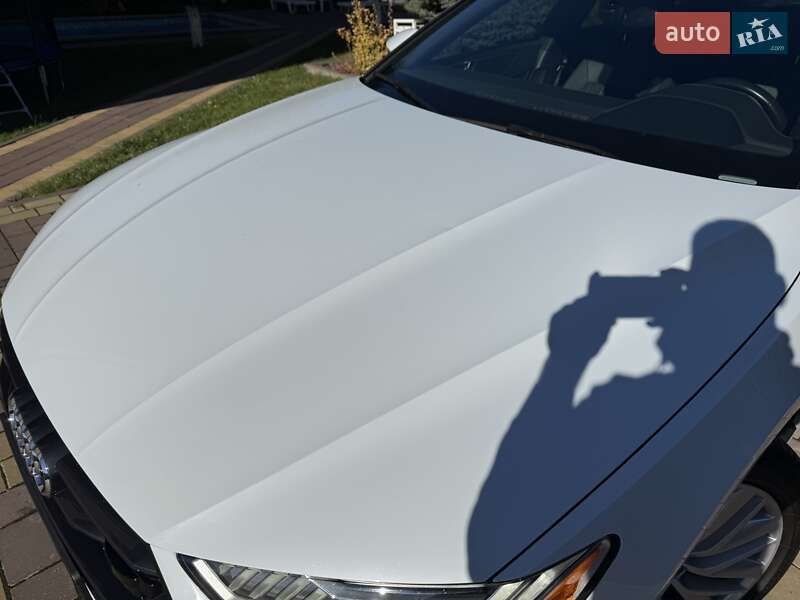 Лифтбек Audi A7 Sportback 2018 в Киеве