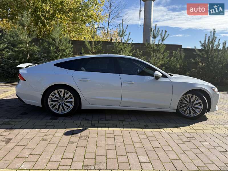 Лифтбек Audi A7 Sportback 2018 в Киеве