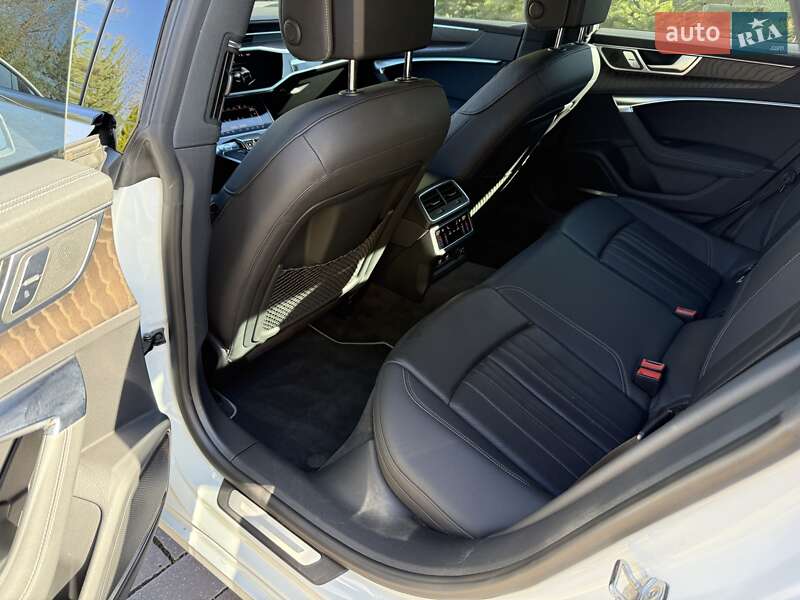 Лифтбек Audi A7 Sportback 2018 в Киеве