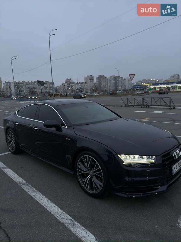Лифтбек Audi A7 Sportback 2015 в Киеве
