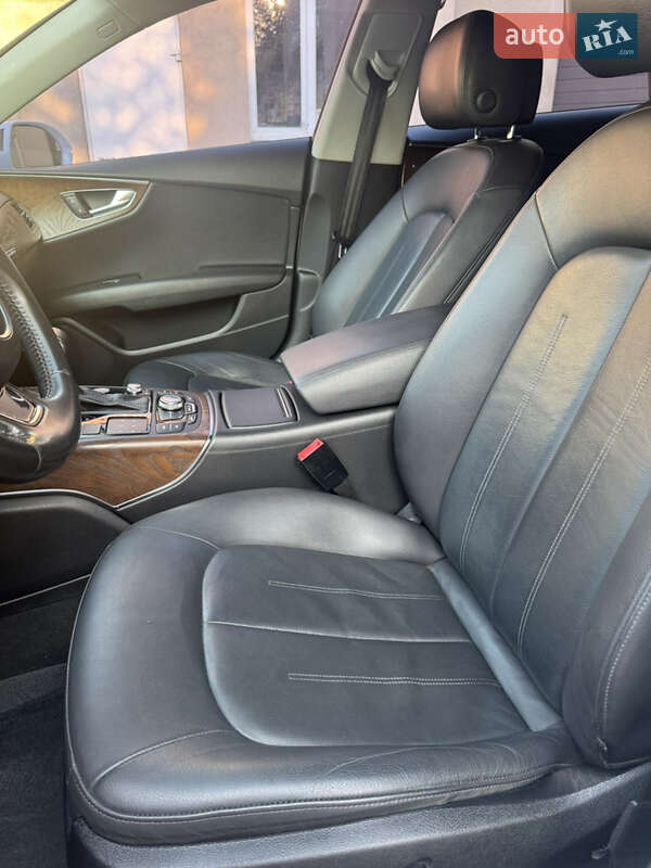 Лифтбек Audi A7 Sportback 2014 в Владимире фото 51 Лифтбек Audi A7 Sportback 2014 в Владимире