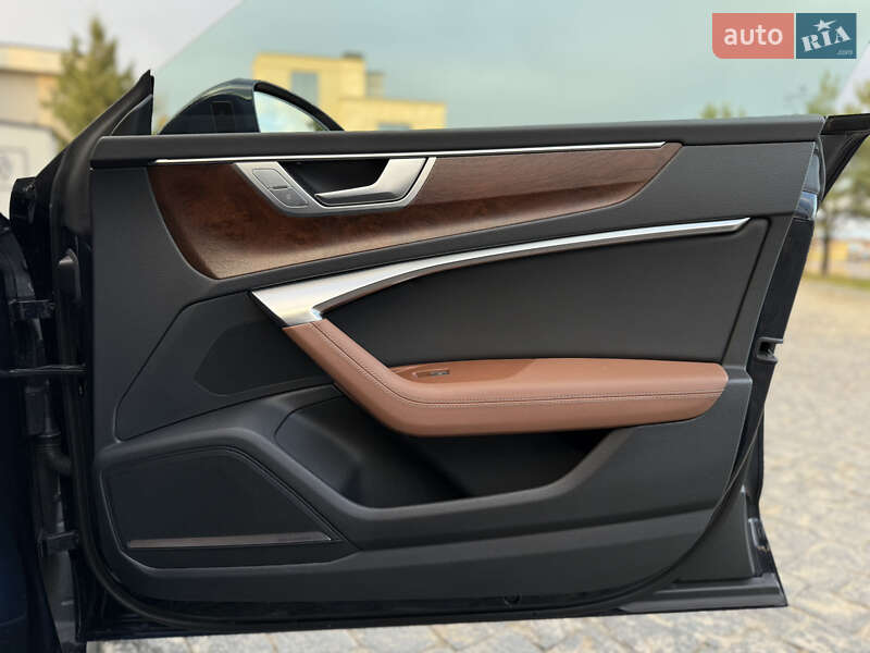 Лифтбек Audi A7 Sportback 2022 в Львове