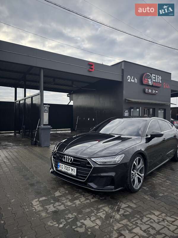 Лифтбек Audi A7 Sportback 2018 в Иршаве