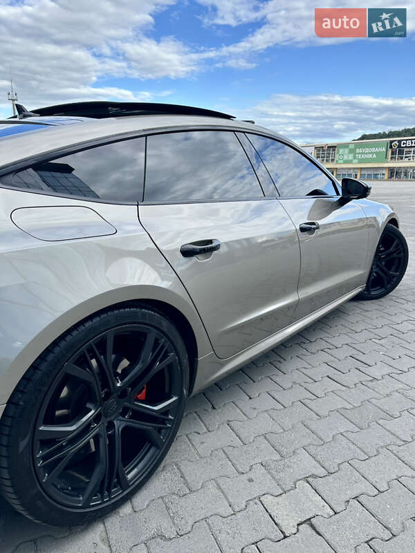 Ліфтбек Audi A7 Sportback 2019 в Чернівцях