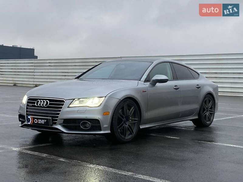Лифтбек Audi A7 Sportback 2013 в Львове