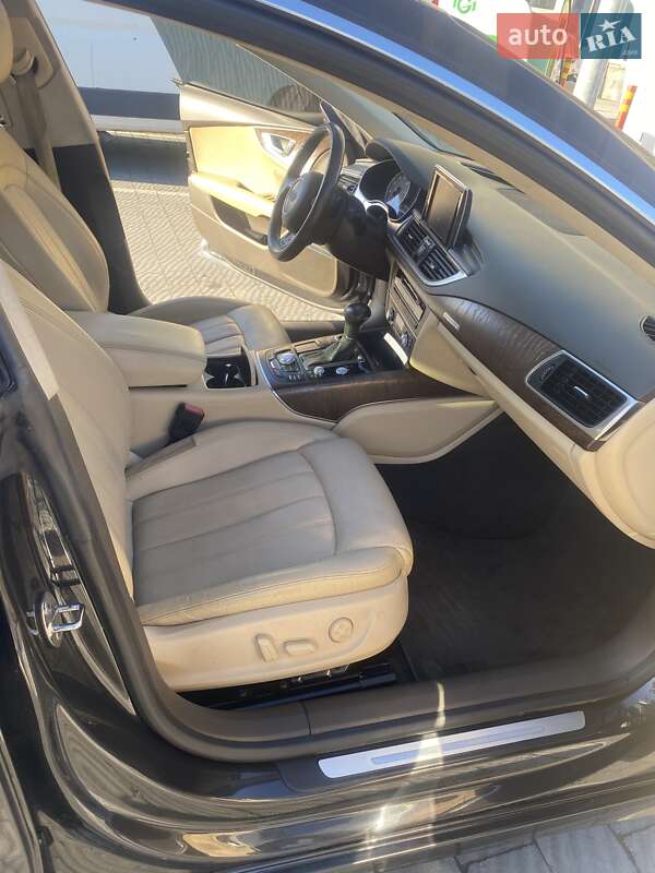 Ліфтбек Audi A7 Sportback 2013 в Львові фото 31 Ліфтбек Audi A7 Sportback 2013 в Львові