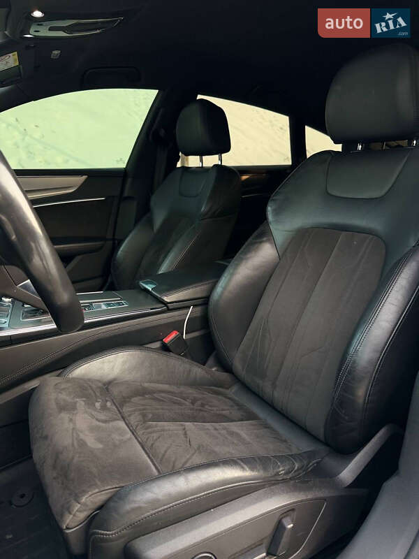 Лифтбек Audi A7 Sportback 2018 в Киеве