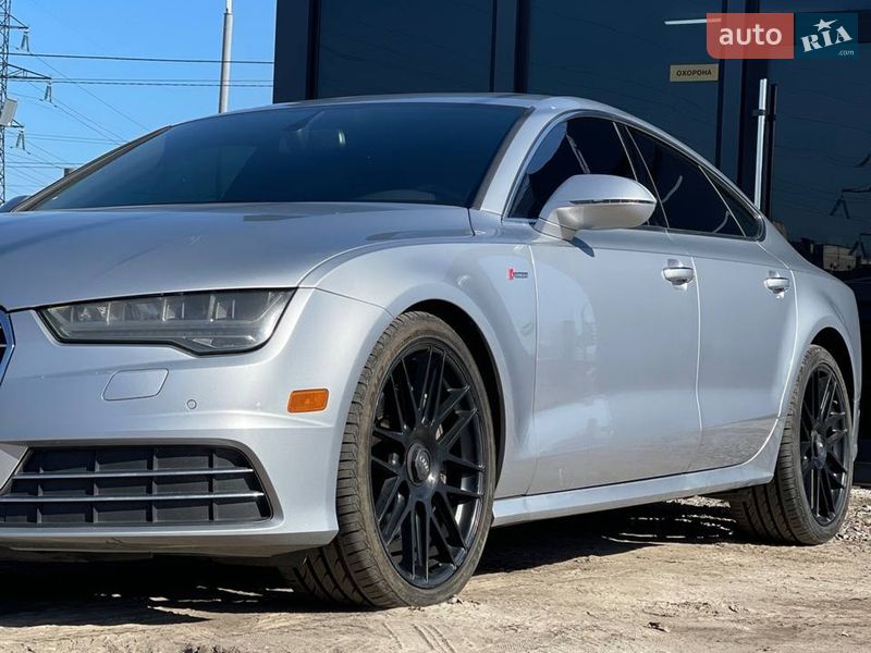Лифтбек Audi A7 Sportback 2015 в Киеве