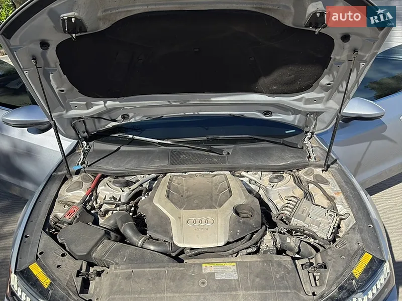 Audi A7 Sportback 2019 VIN WAUV2AF26KN090448 фото оголошення 21 з 71
