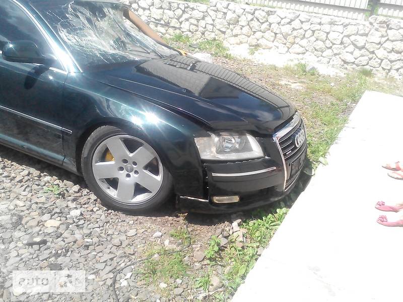 Седан Audi A8 2009 в 