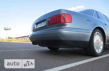 Седан Audi A8 1998 в 