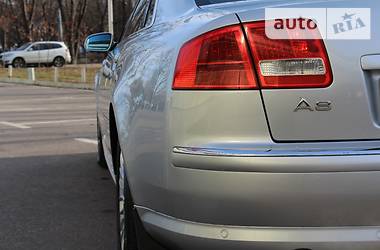 Седан Audi A8 2006 в Киеве