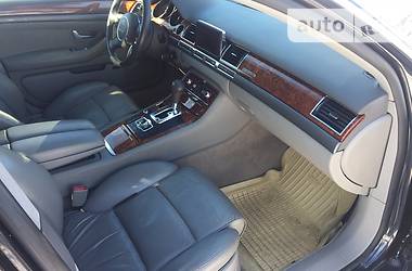 Седан Audi A8 2004 в Днепре