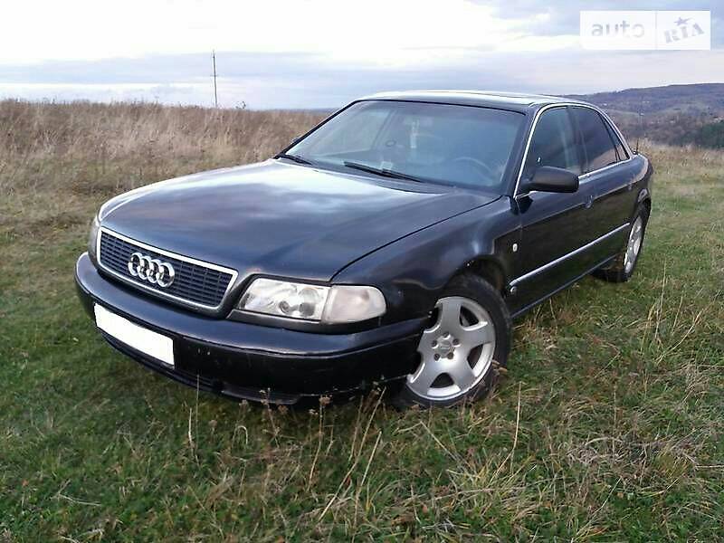 Audi A8 1997 года