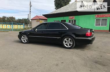 Седан Audi A8 2001 в Черновцах