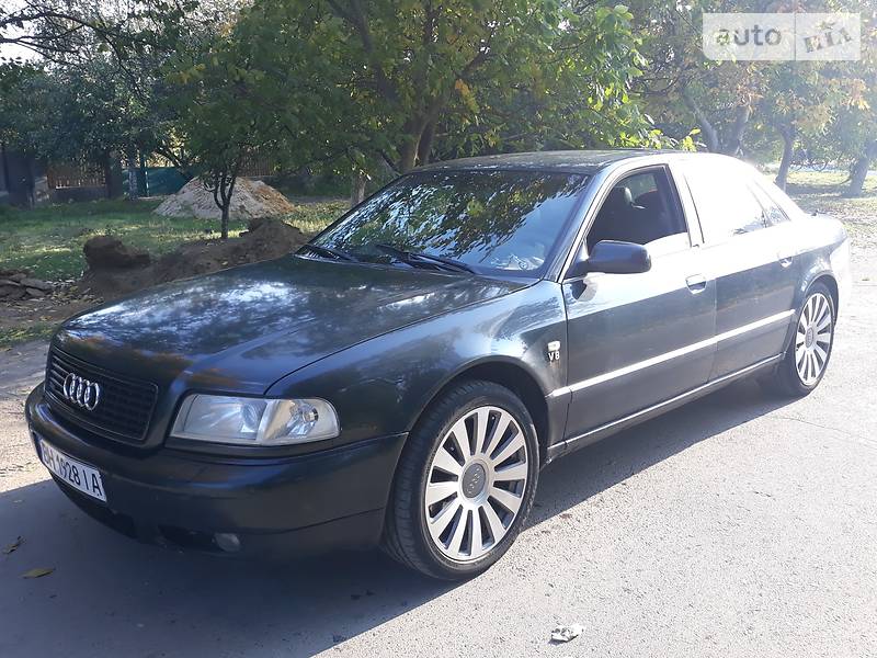 Седан Audi A8 1998 в Одессе